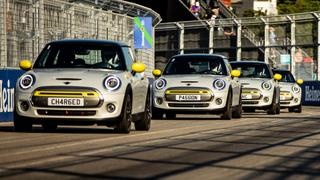 The Electric Mini Cooper SE Is a Lot of Fun. But Is That Enough?
